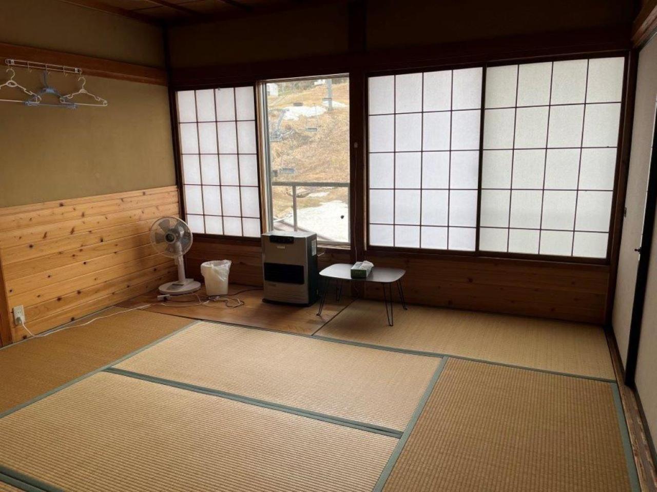 Futago Cabin Minamiuonuma Extérieur photo