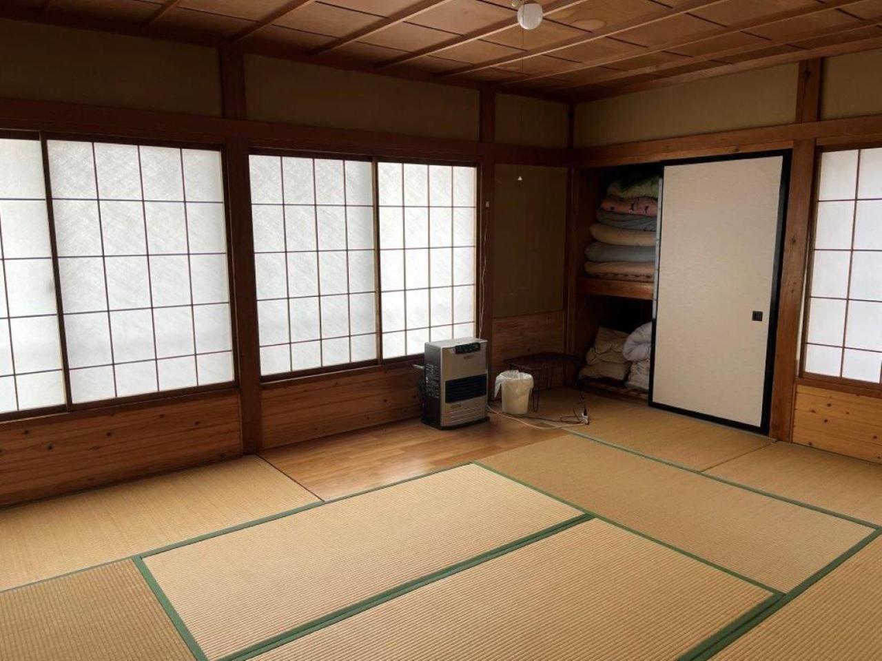 Futago Cabin Minamiuonuma Extérieur photo